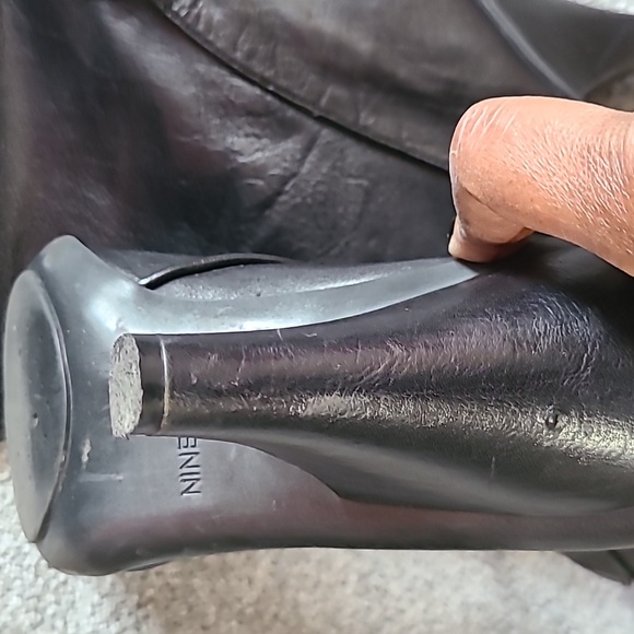 Black size 8.5 leather riding boot - Picture 8 of 10